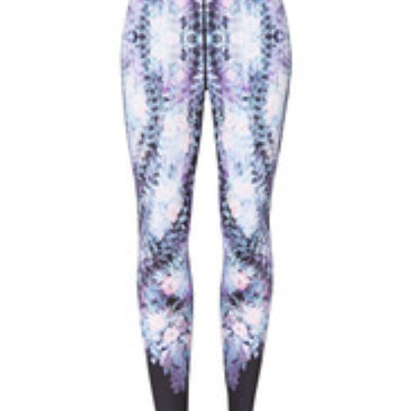 ALALA FURTURE FLORAL CAPTAIN LEGGINGS - FLORAL SIZE SMALL (NEW WITH TAGS) - Picture 4 of 5